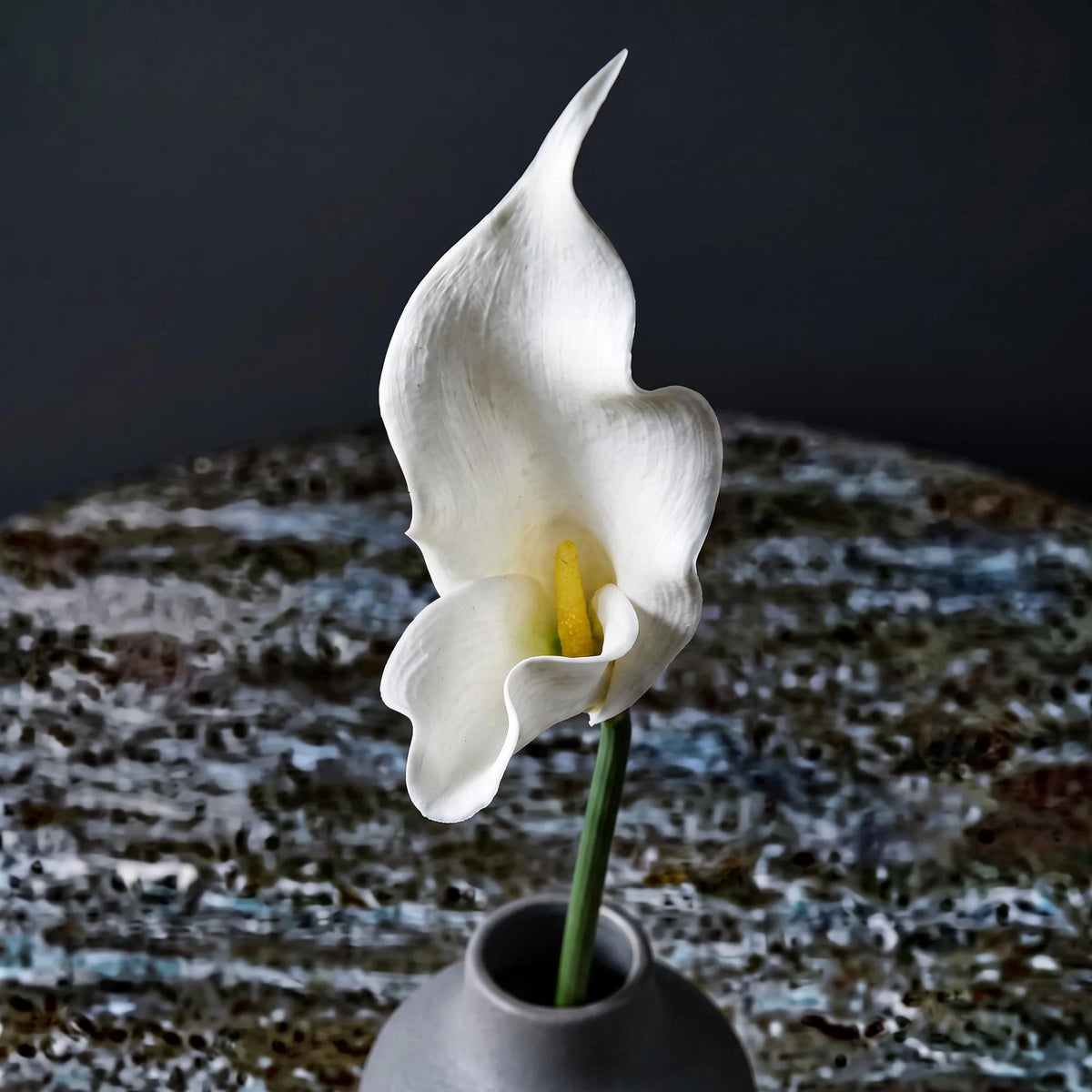 Lou the Artificial Calla Lily Stems