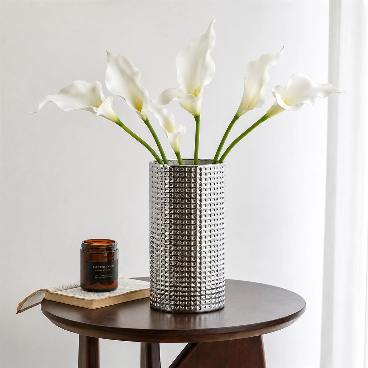 Lou the Artificial Calla Lily Stems